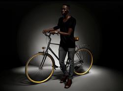 推自行车单车的非洲人su草图大师下载