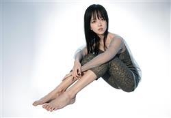 坐地上的美女人物SU模型 免费sketchup模型下载