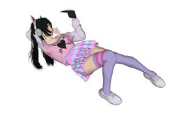 猫耳机美女躺着